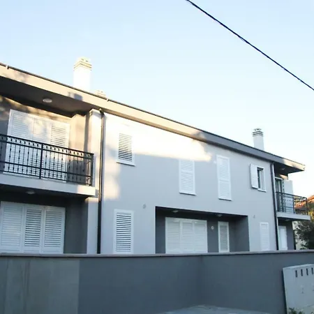 Rina,biograd Na Moru *