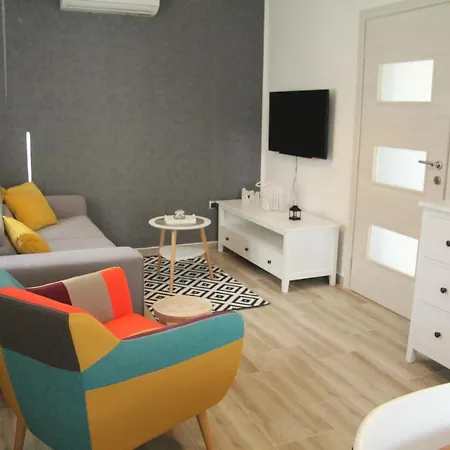 Rina,biograd Na Moru 比奥格勒·纳·莫鲁