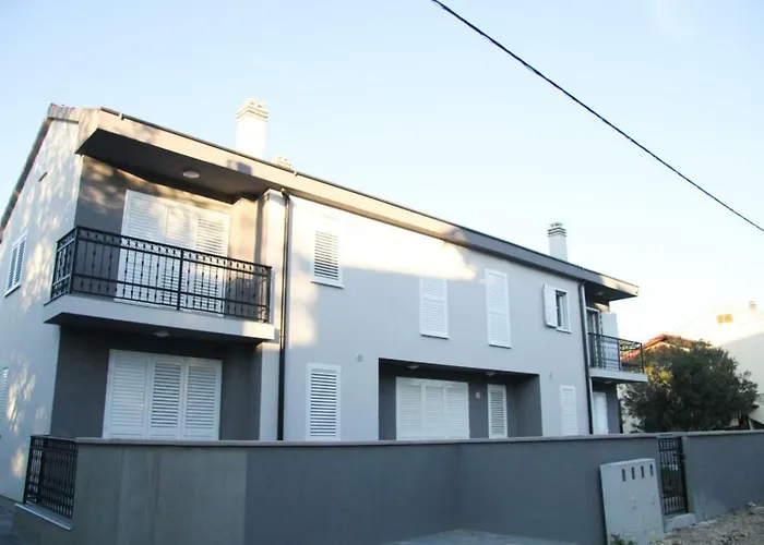 Rina,biograd Na Moru *