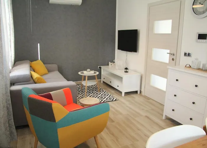 Rina,biograd Na Moru ביוגראד נה מורו